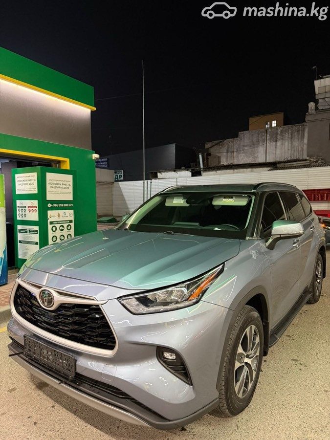 Toyota Highlander IV (U70)
