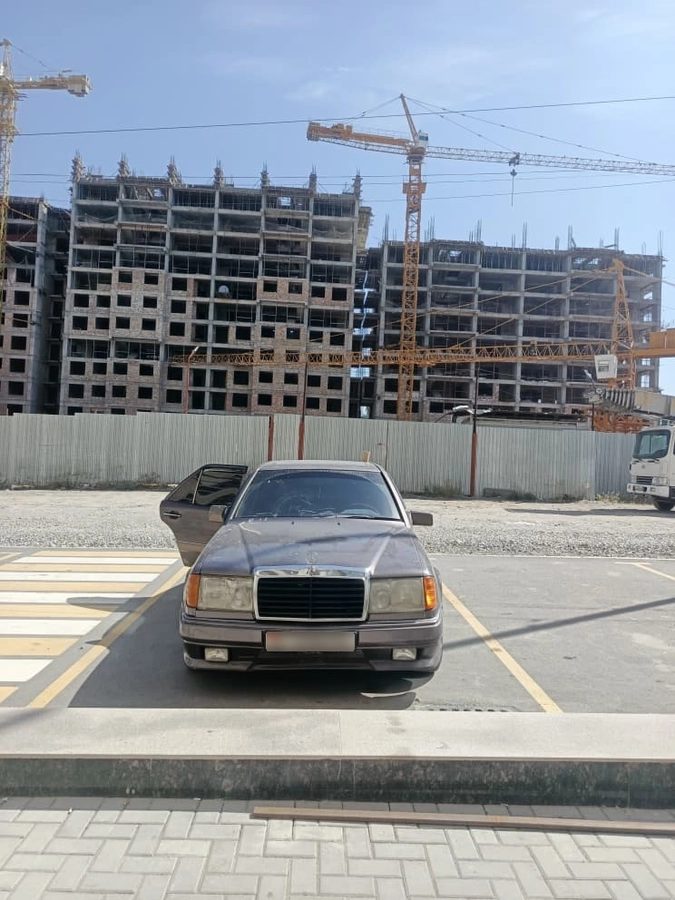 Mercedes-Benz E-Класс I (W124) 1992