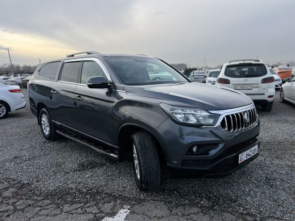 Ssangyong Rexton Khan