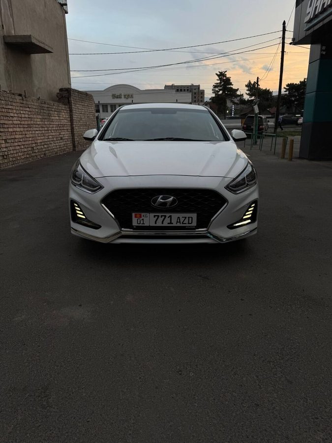 Hyundai Sonata