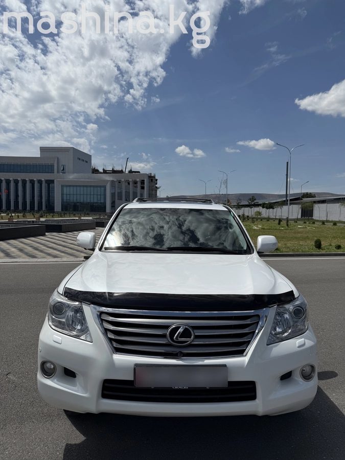 Lexus LX III 2010