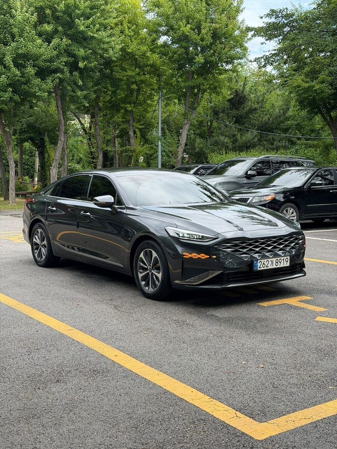 Kia K8