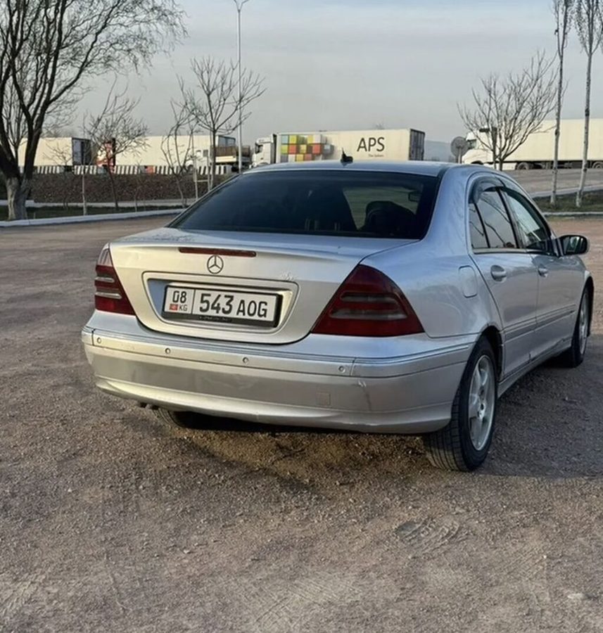 Mercedes-Benz C-Class
