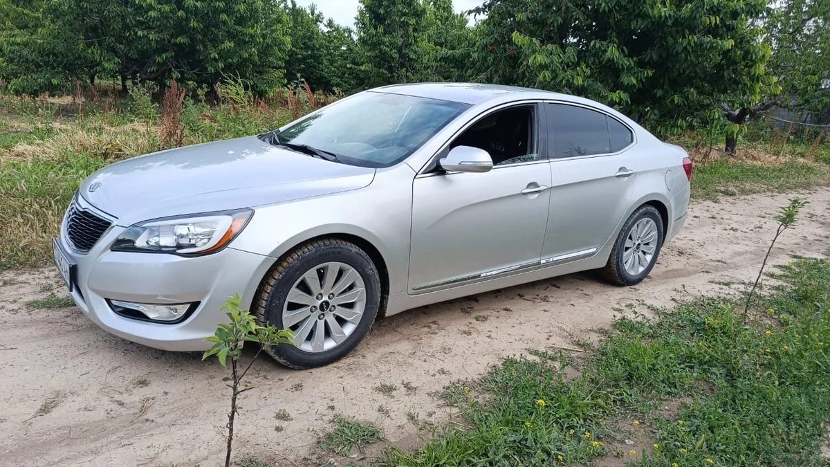 Kia K7 VG I 2012