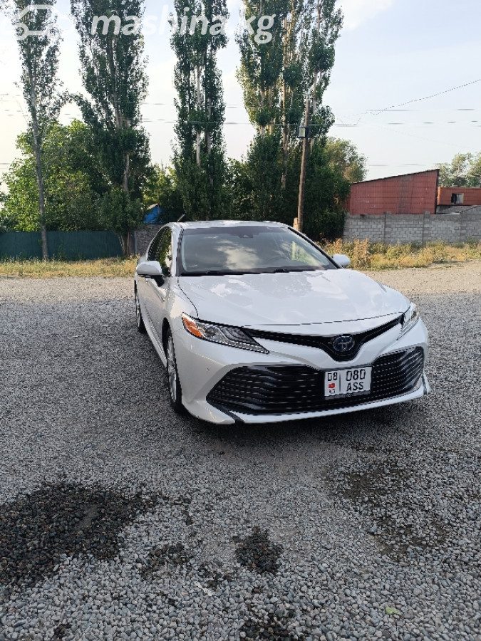 Toyota Camry VIII (XV70)