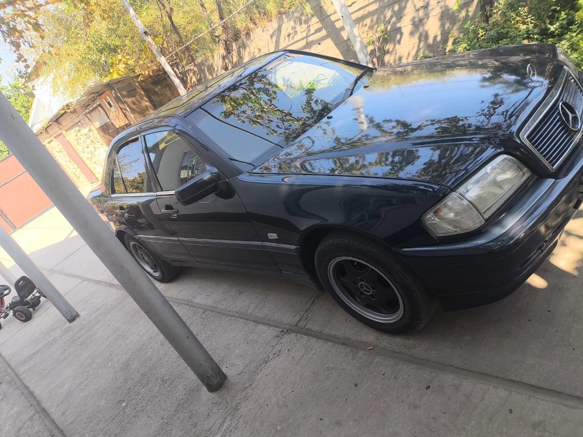 Mercedes-Benz C-Класс I (W202) Рестайлинг 180 1.8 AT