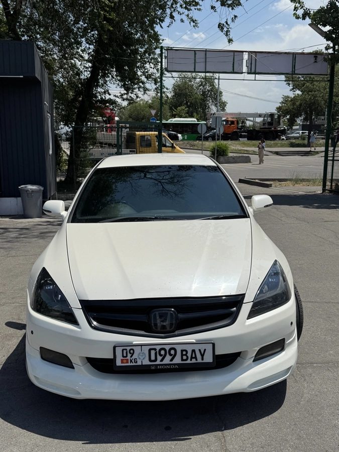 Honda Inspire IV 2003