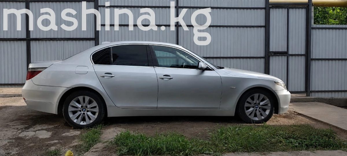 BMW 5 серии V (E60/E61) 2003