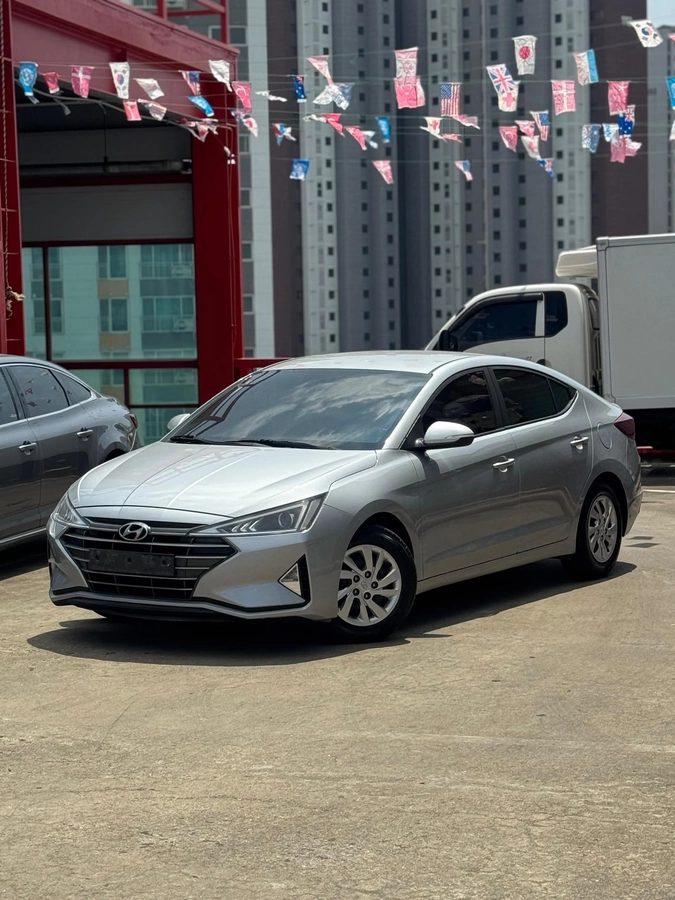 Hyundai Avante VI Рестайлинг 2020