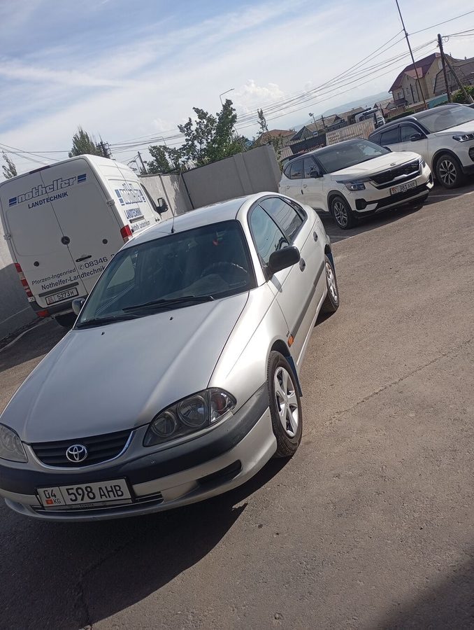 Toyota Avensis