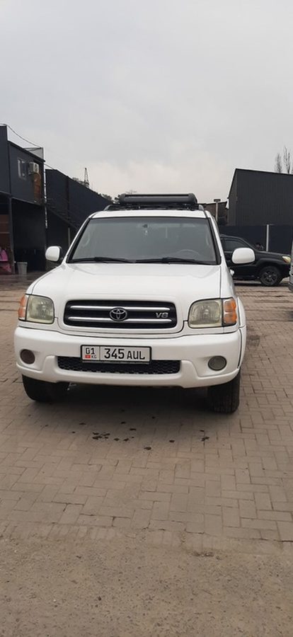 Toyota Sequoia