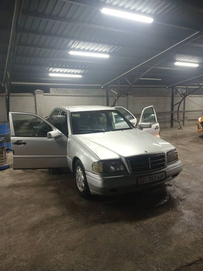 Mercedes-Benz 