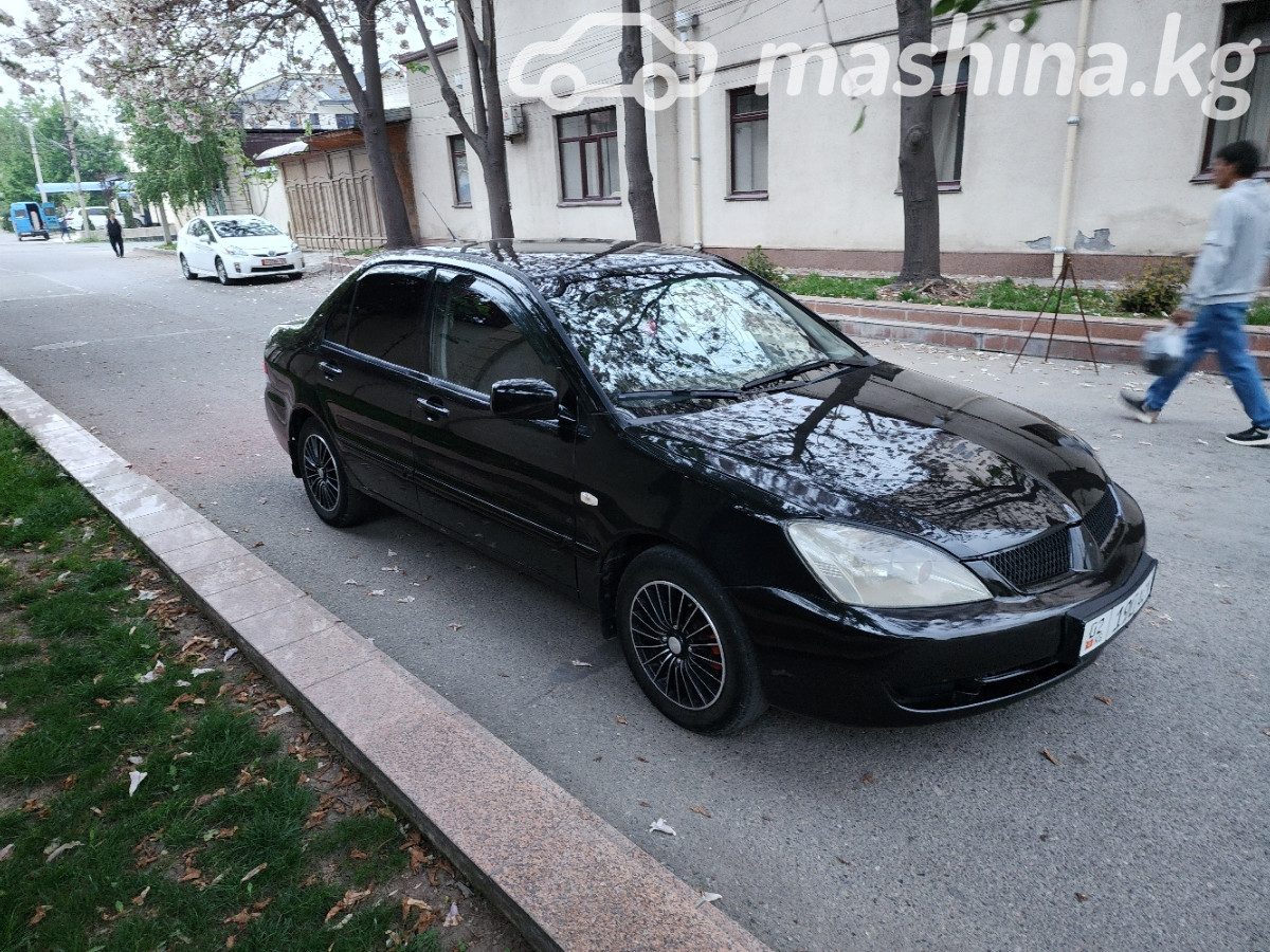 Mitsubishi Lancer