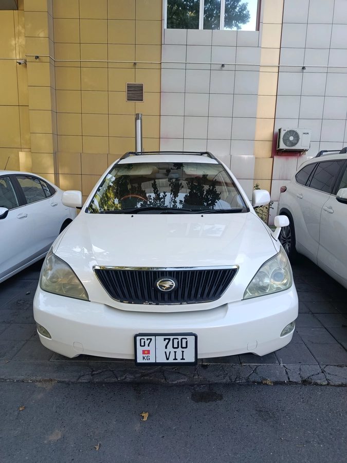 Toyota Harrier II (XU30) 2003