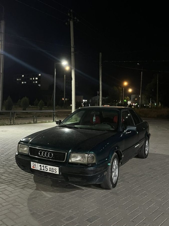Audi 80