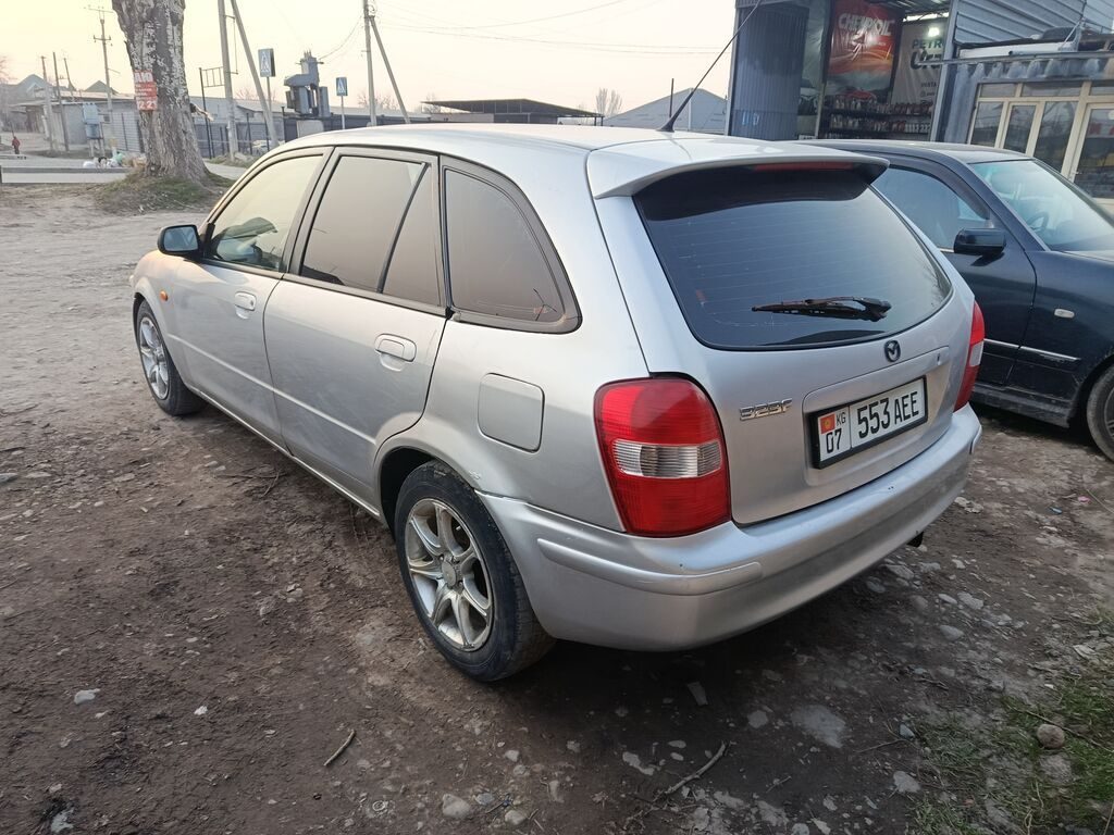 Mazda 323
