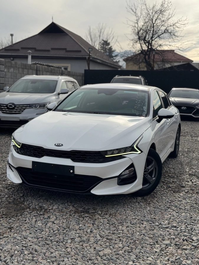 Kia K5 III 2019
