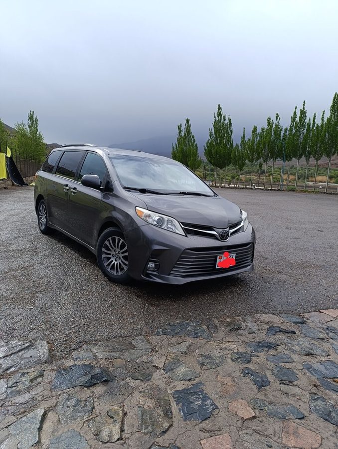 Toyota Sienna