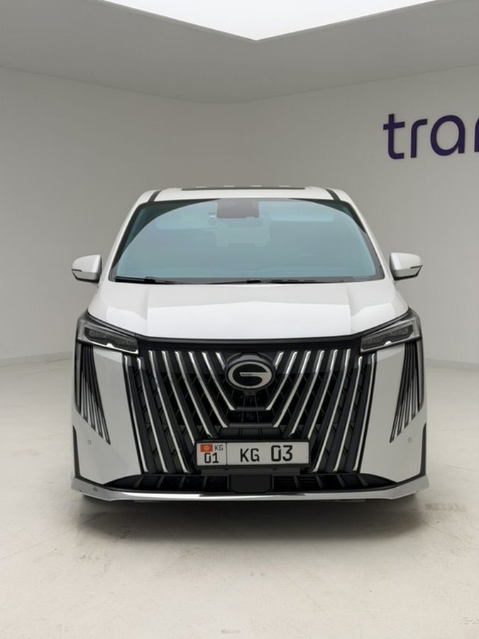 GAC Trumpchi M8 (новое поколение), белый перламутр с контрастной