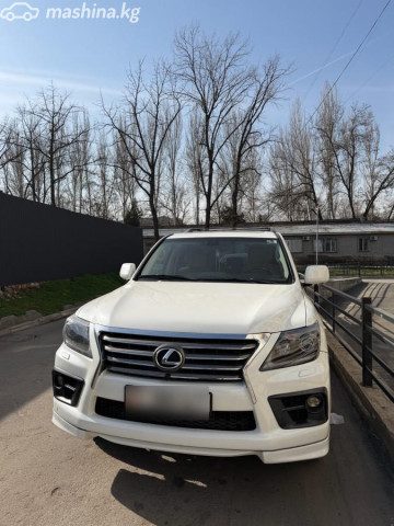 Lexus LX