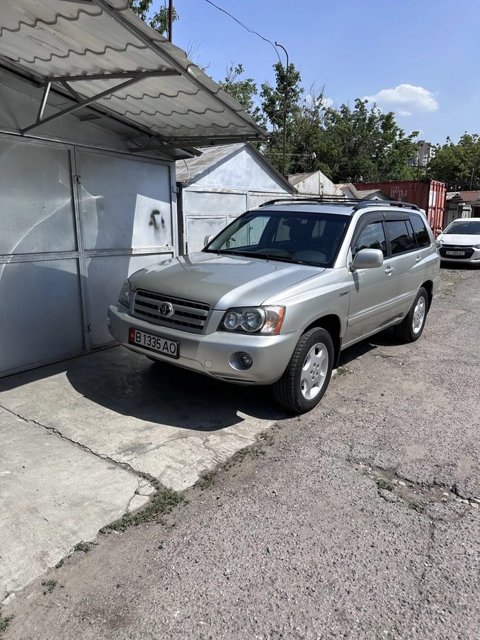 Toyota Highlander I (U20) Рестайлинг 2004