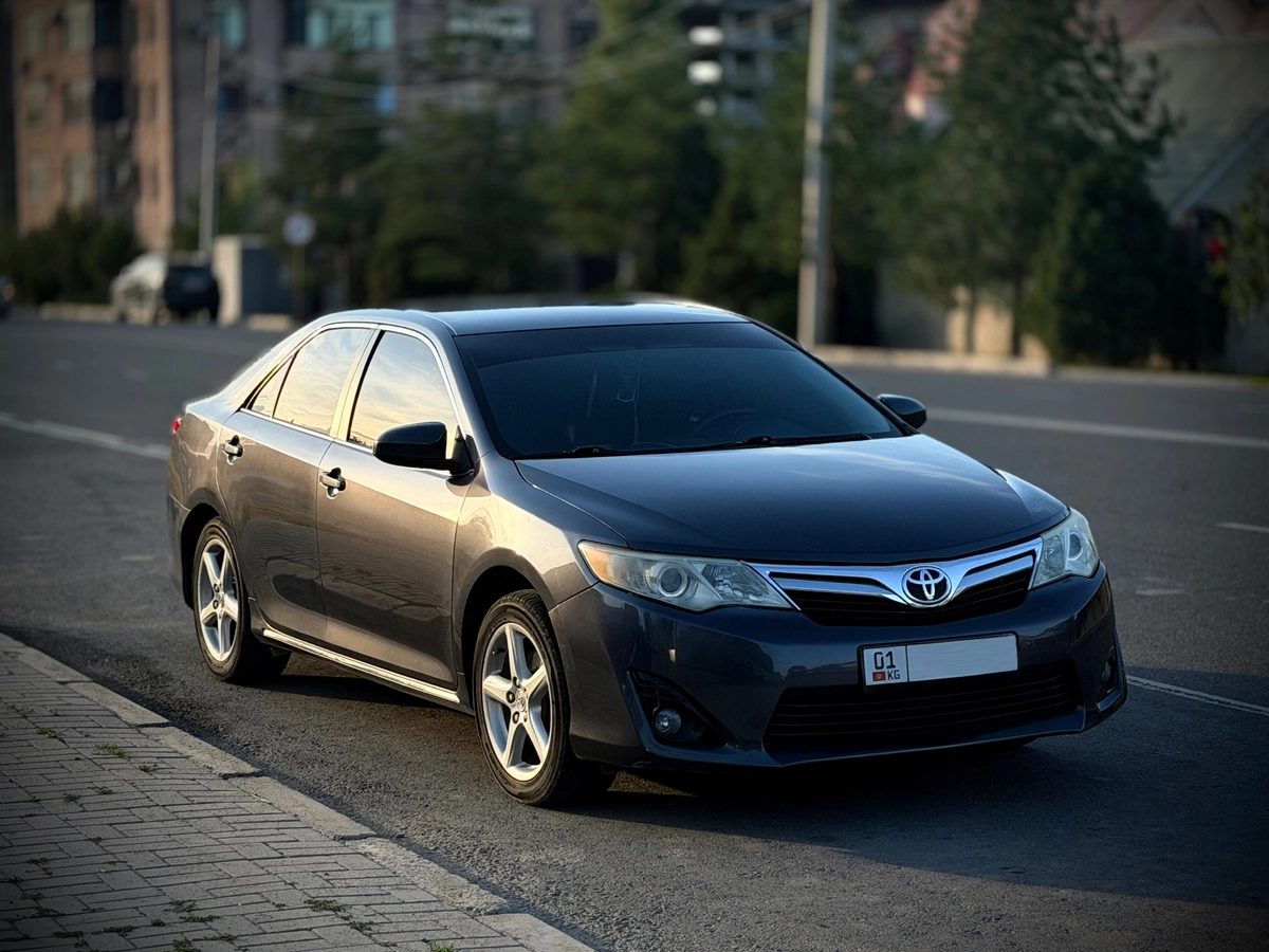 Toyota Camry VII (XV50) 2014