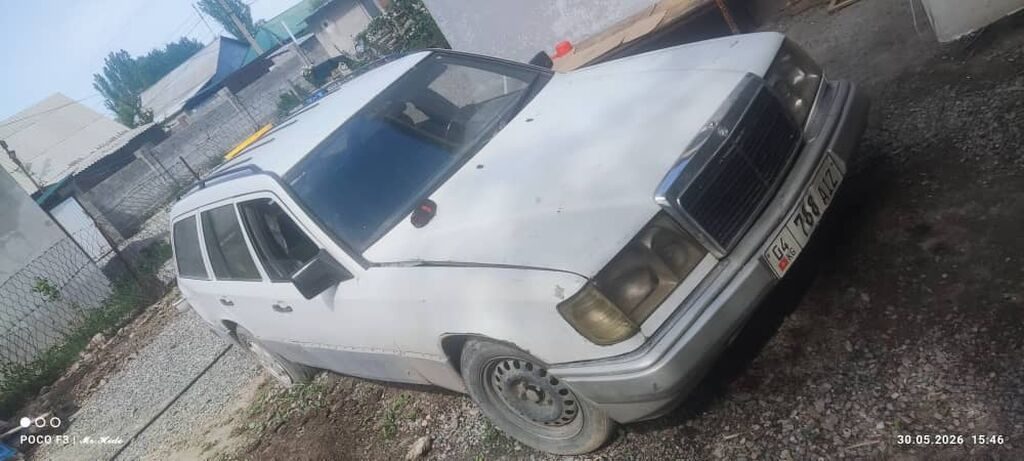 Mercedes-Benz W124