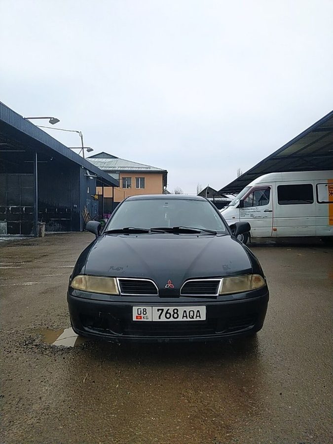 Mitsubishi Carisma