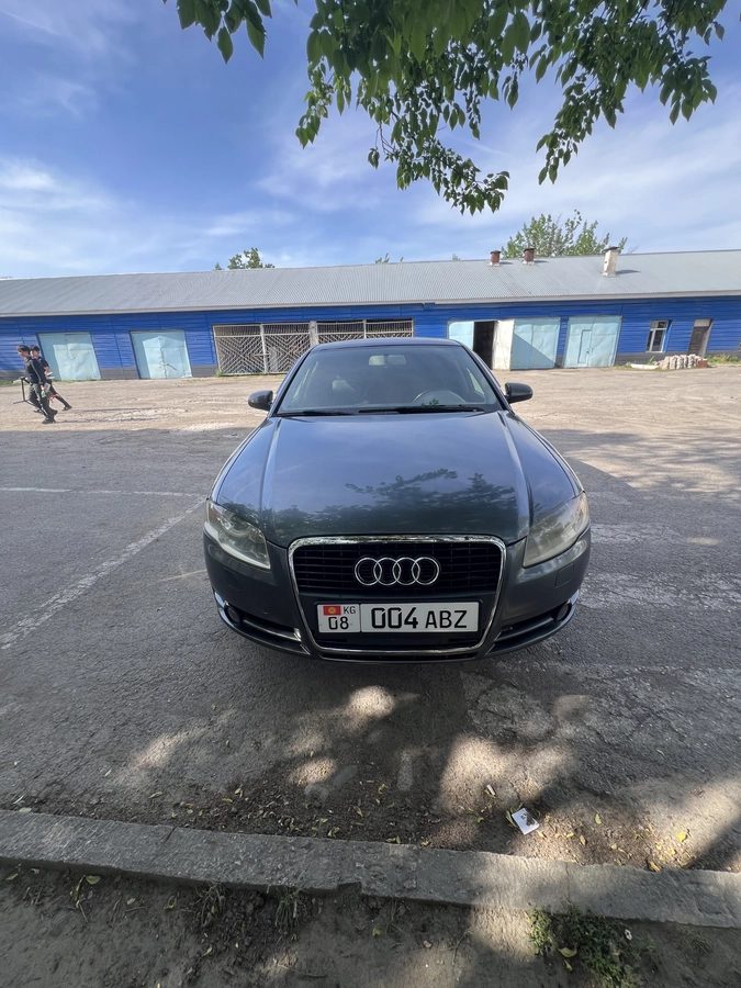 Audi A4 III (B7) 2008