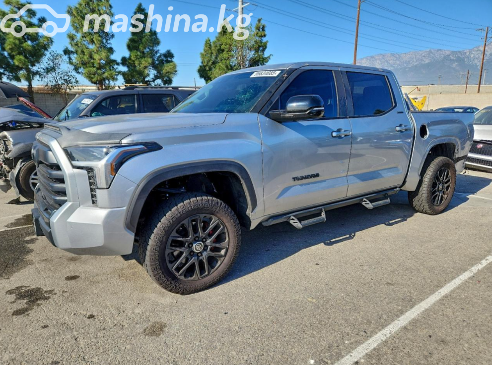 Toyota Tundra III