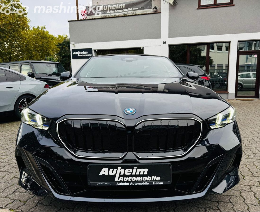 BMW 5 серии VIII (G60/G61/G68)