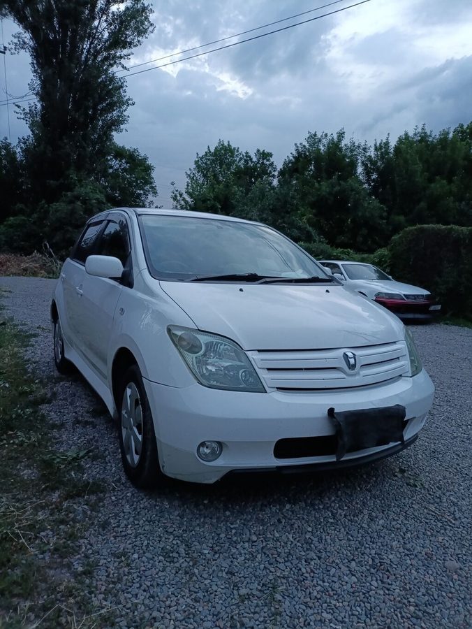 Toyota Ist