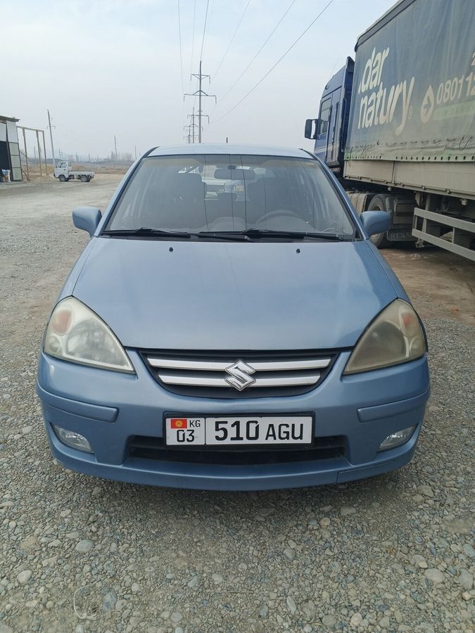 Suzuki Liana