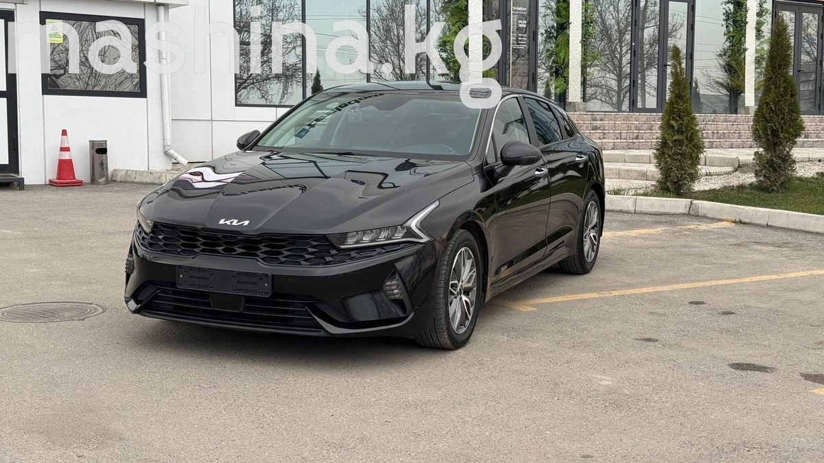 Kia K5 III 2022