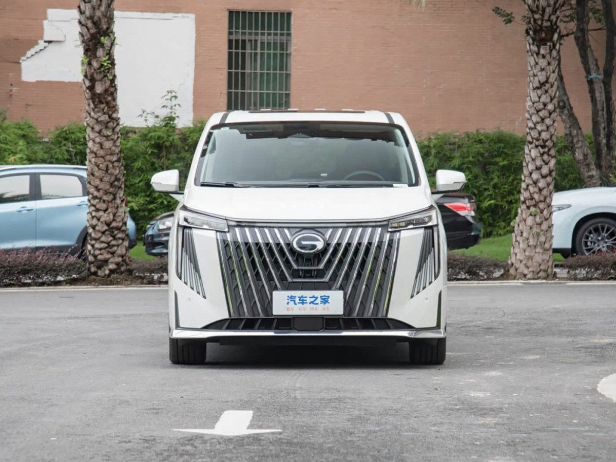 GAC Trumpchi M8 II