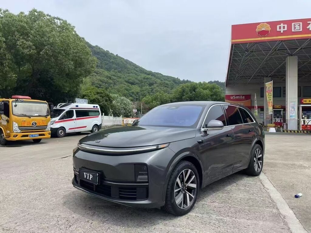 Lixiang L7