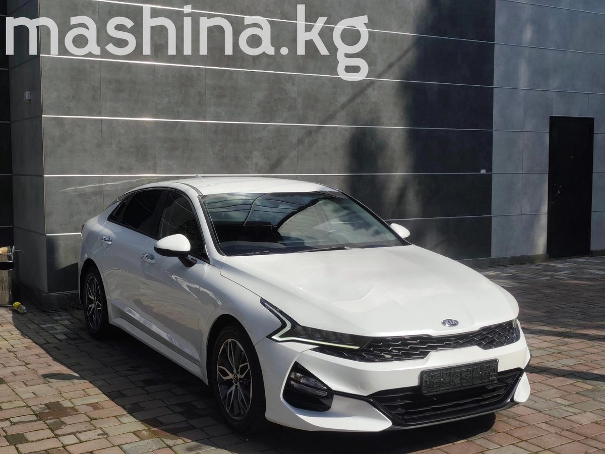 Kia K5 III 2021