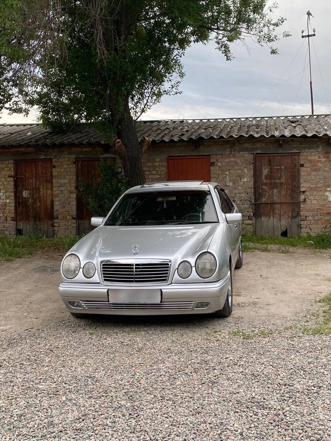 Mercedes-Benz E-Класс II (W210, S210) 1999
