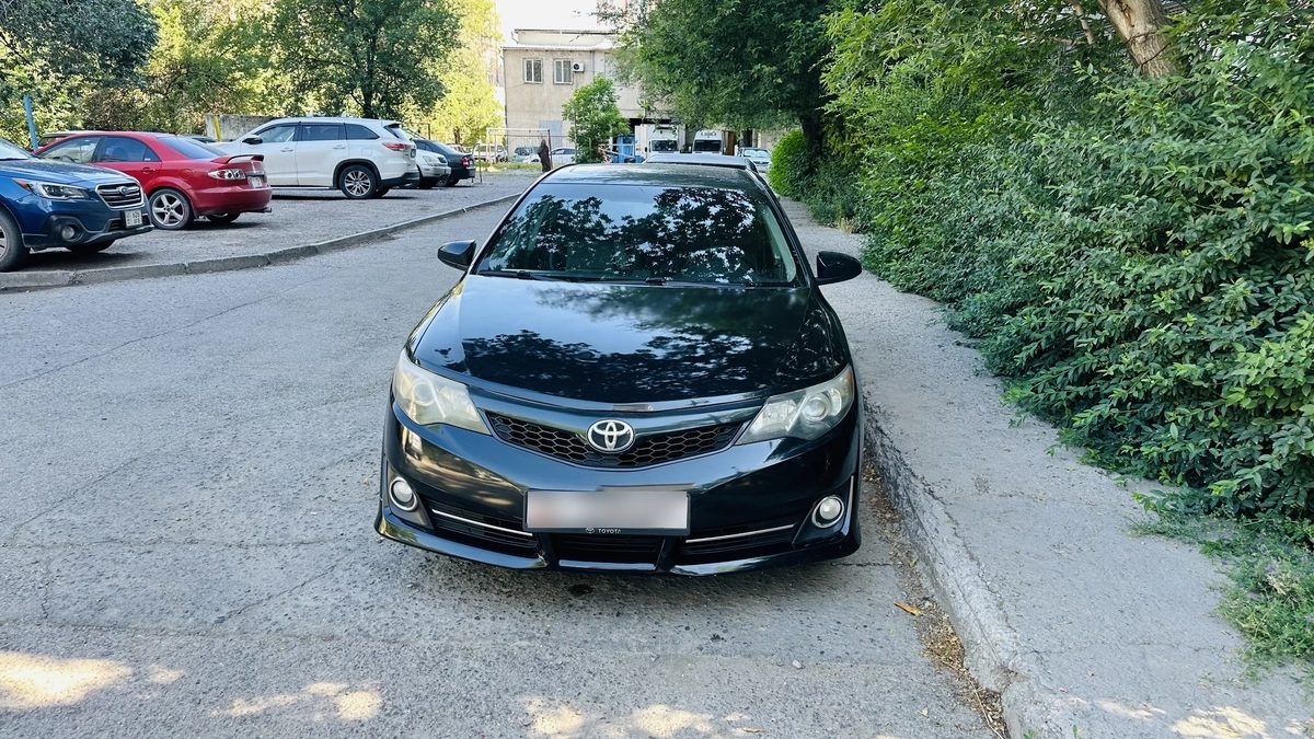 Toyota Camry VII (XV50) 2012