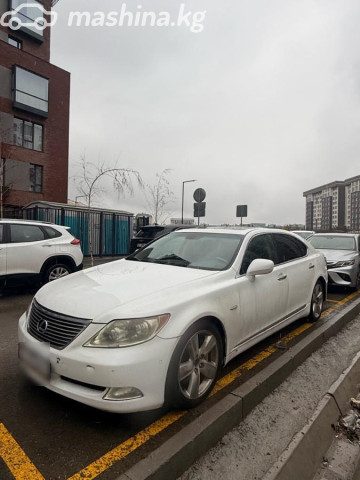 Lexus LS