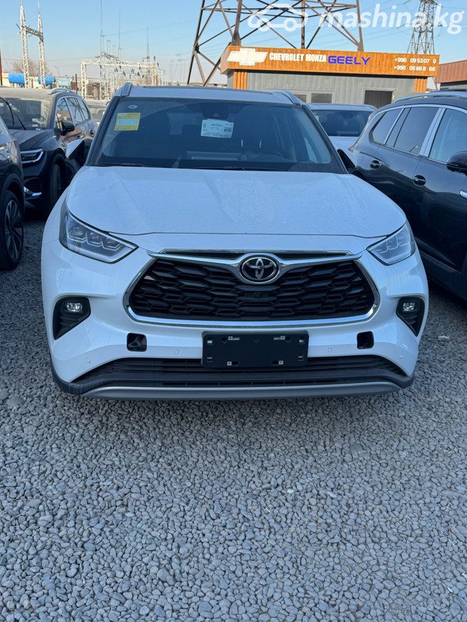 Toyota Highlander IV (U70)
