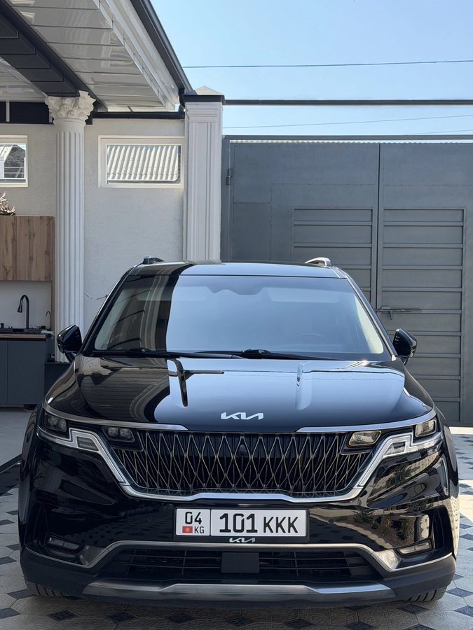 Kia Carnival IV 2.2d AT