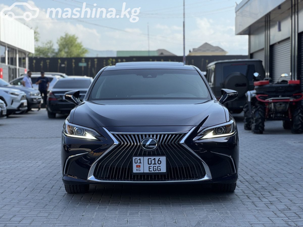 Lexus ES VII