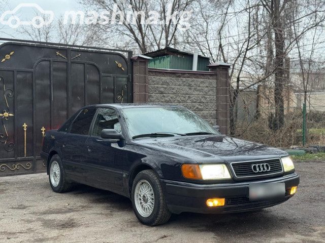 Audi 100