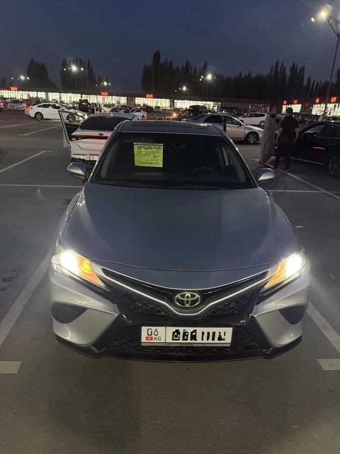 Toyota Camry VIII (XV70) 2019