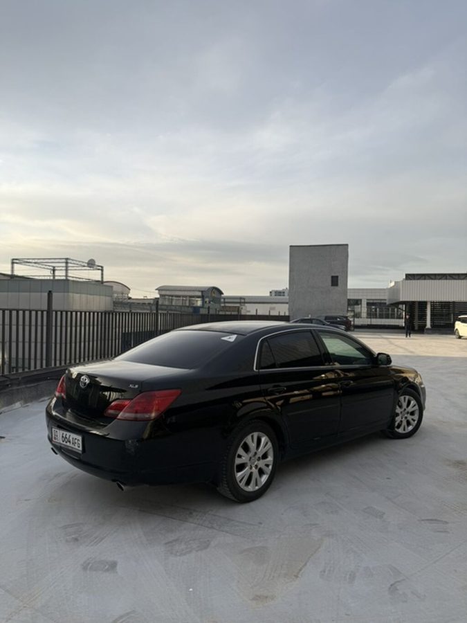 Toyota Avalon