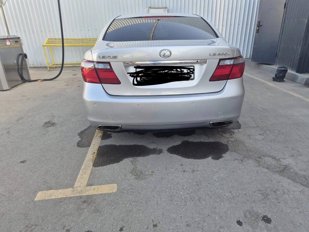 Lexus LS IV 2007