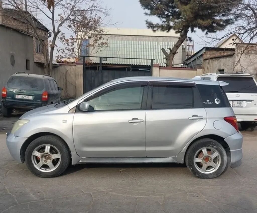 Toyota Ist