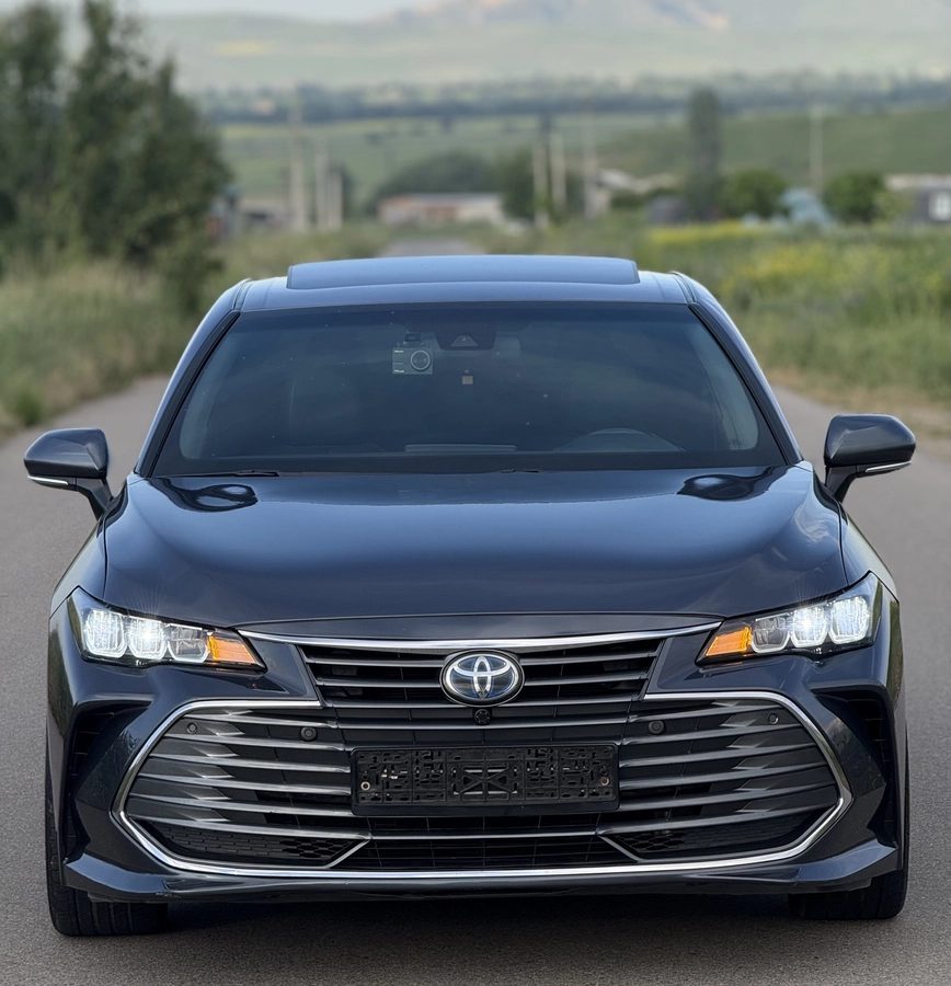 Toyota Avalon V 2019