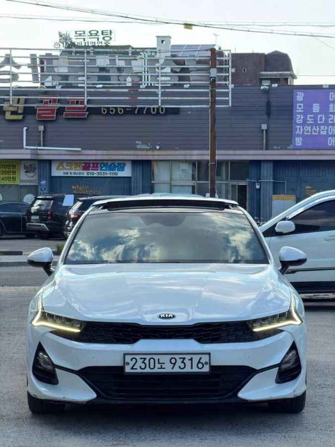 Kia K5